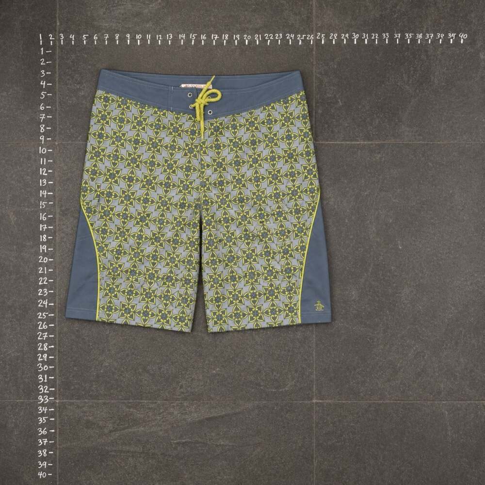 Original Penguin by Munsingwear Men's Size 34 Geometric Print Board Shorts - Picture 2 of 4